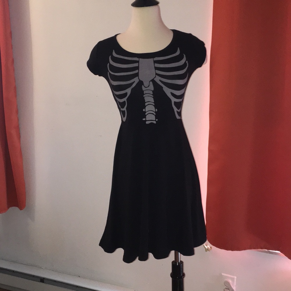 Ribcage dress